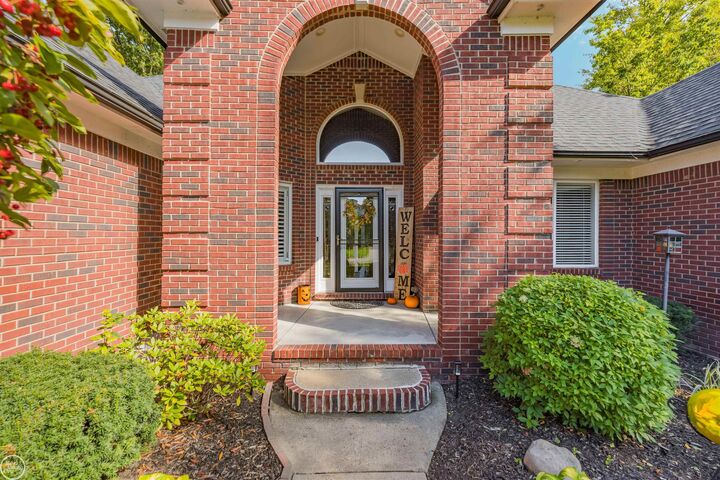 Property Photo:  54108 Black Cherry Lane  MI 48315 