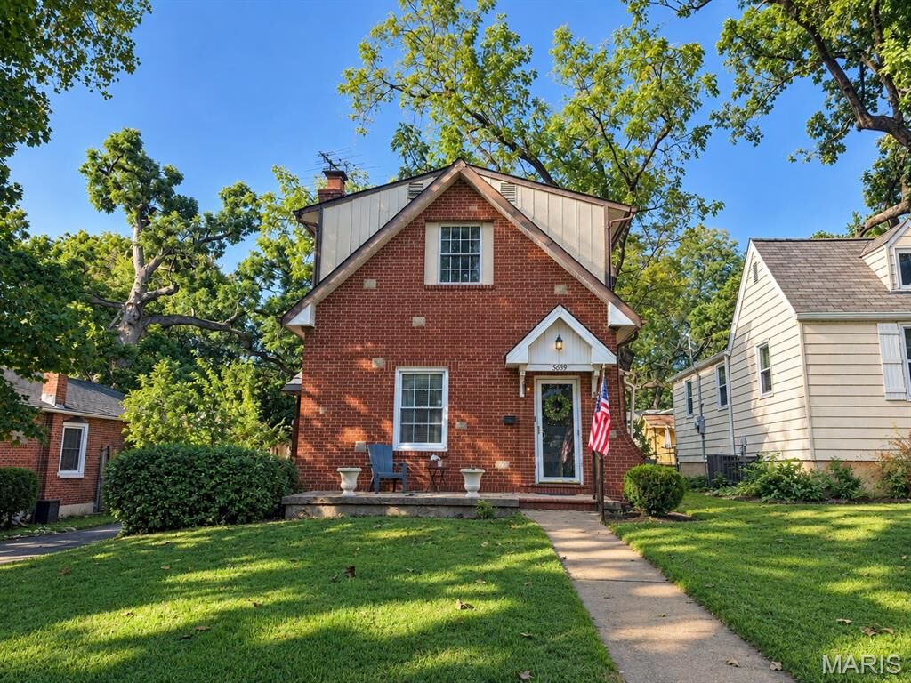 Property Photo:  6939 Mardel Avenue  MO 63109 