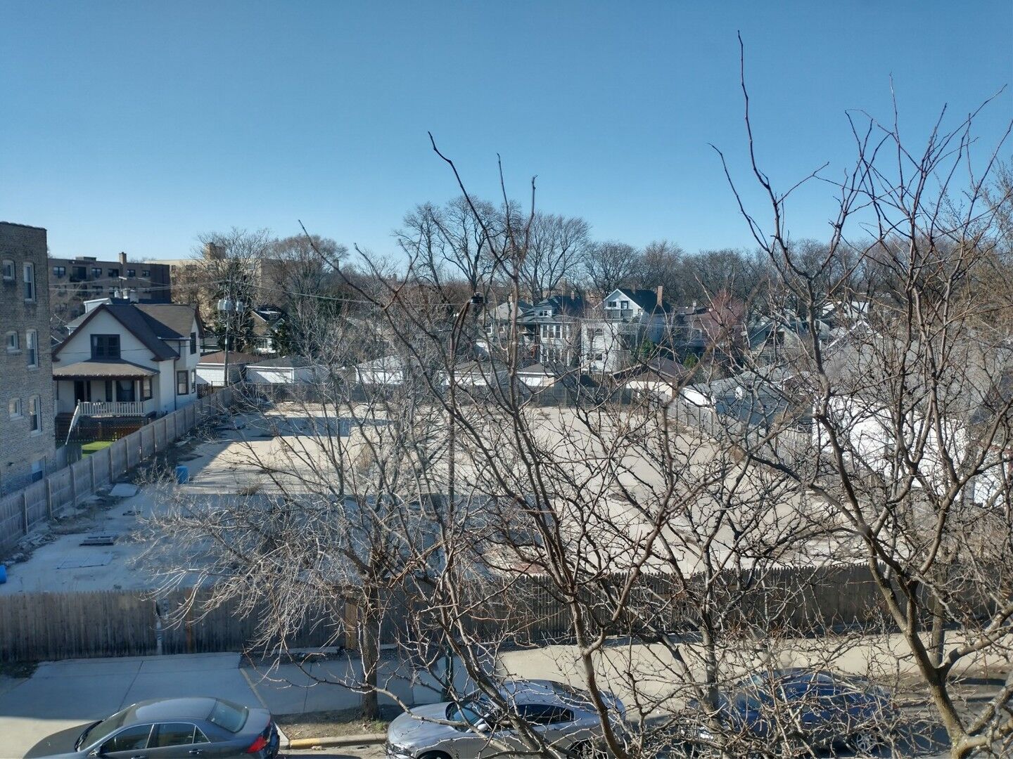 Property Photo:  7240 N Rogers Avenue  IL 60645 