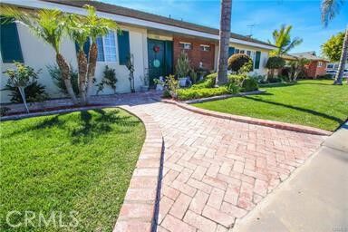 Property Photo: 1622 W Cris CA 92802