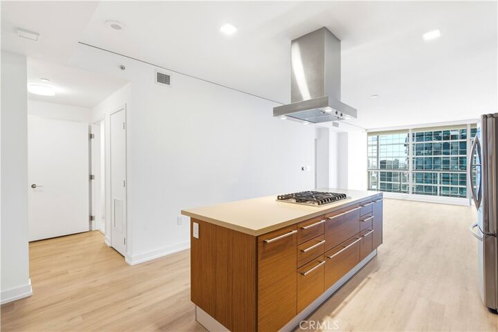 Property Photo: 9 Macarthur CA 92707