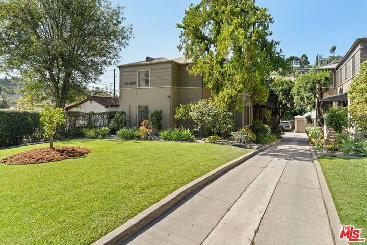 Property Photo:  2612 Locksley Place  CA 90039 