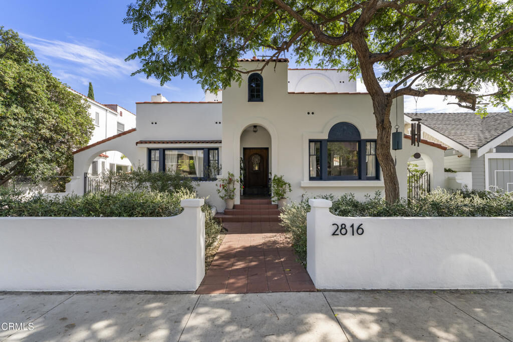 Property Photo: 2816 E 3rd Street CA 90814