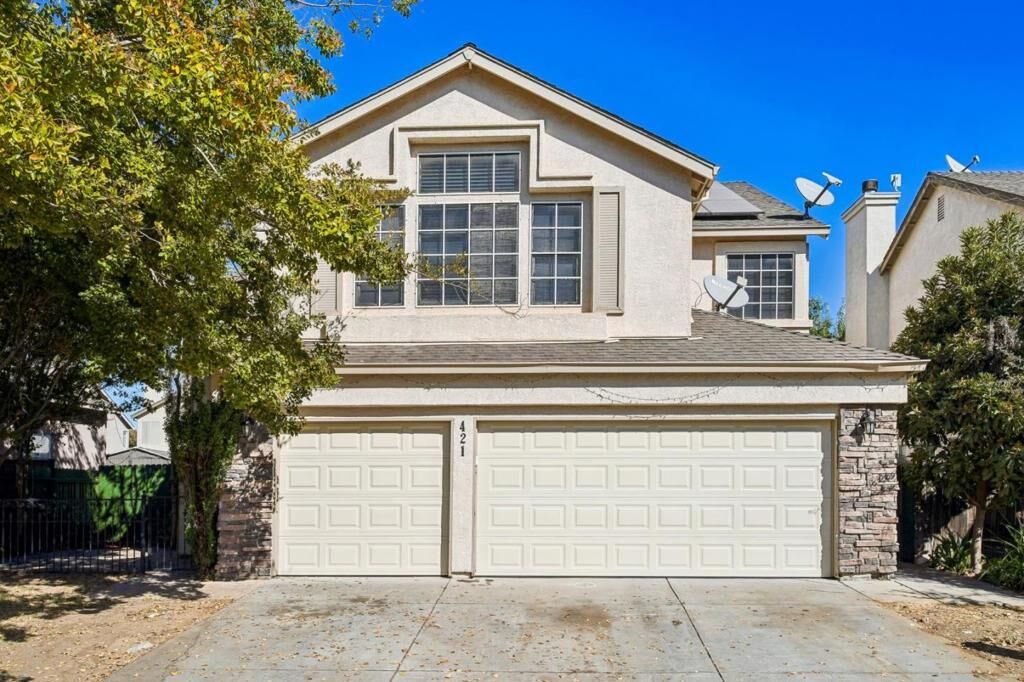 Property Photo:  421 De Bord Drive  CA 95376 