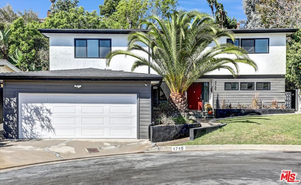 Property Photo:  4749 Don Porfirio Place  CA 90008 
