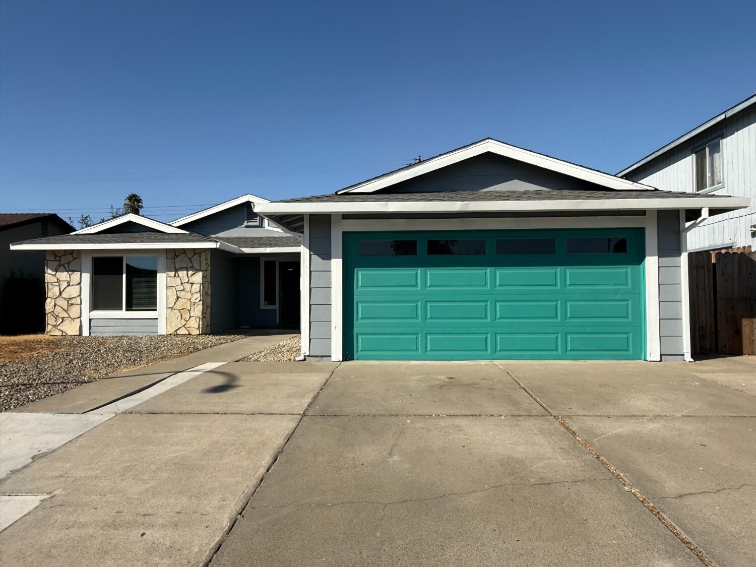 Property Photo: 8255 White Sands Way CA 95828