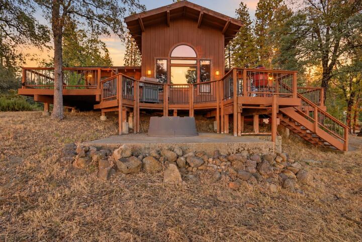 Property Photo: 19299 Lake City Road CA 95959