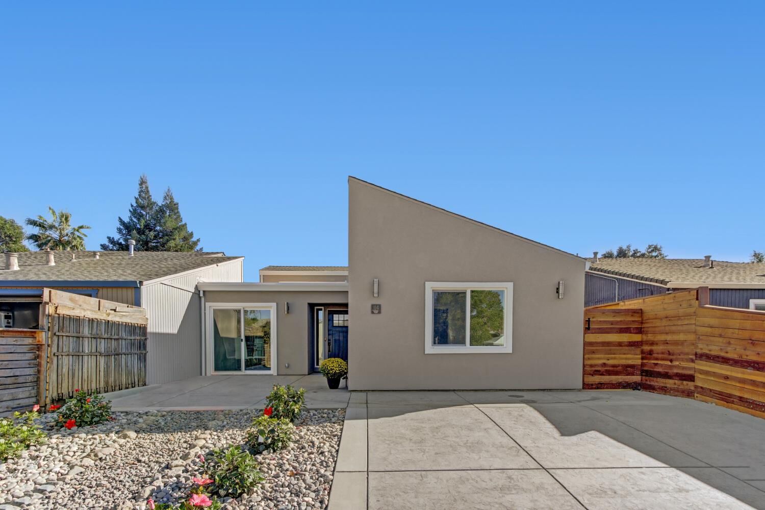 Property Photo: 114 Guaymas Place CA 95616