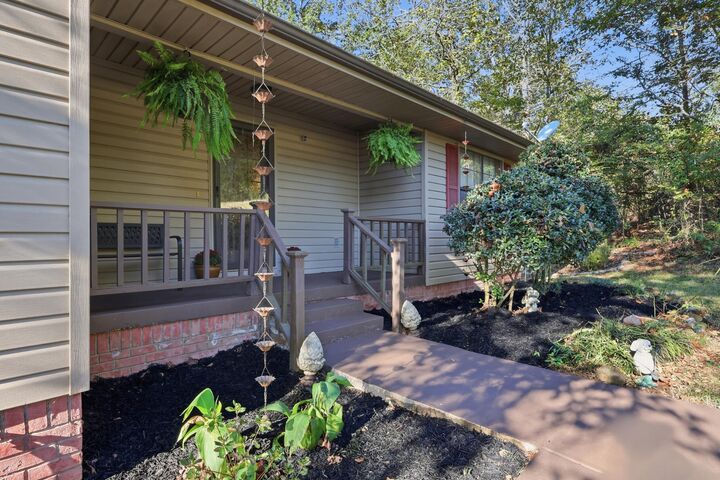Property Photo: 714 Nickajack Circle TN 37347