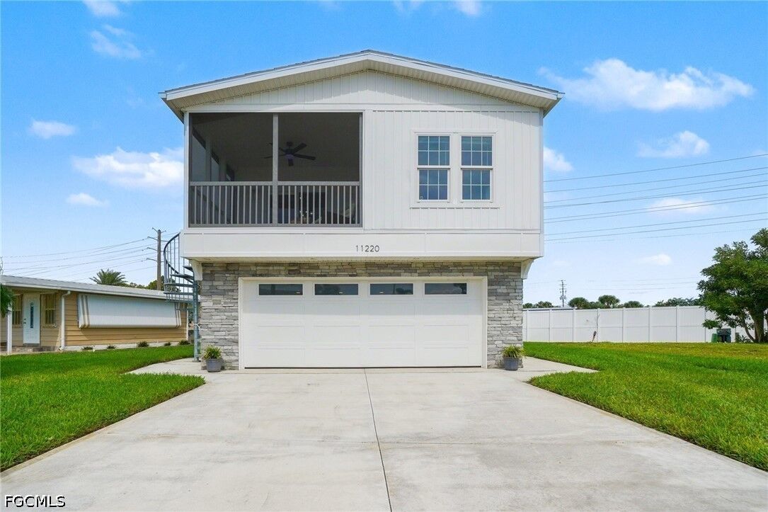 Property Photo:  11220 Bayside Lane  FL 33931 