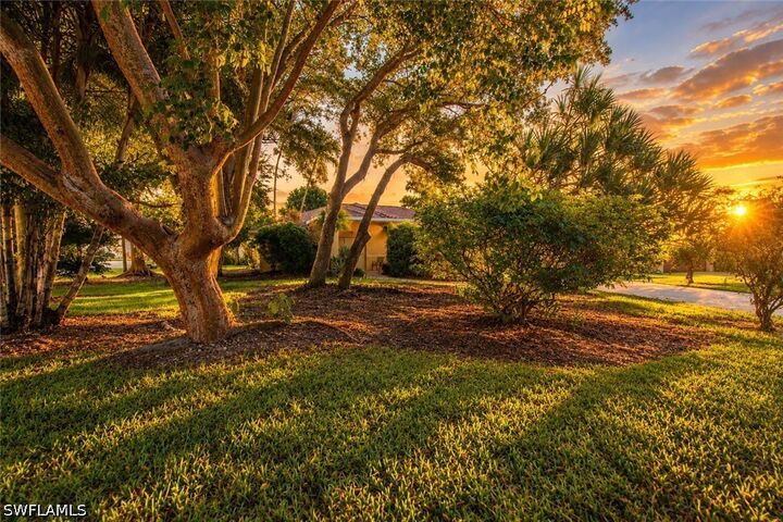Property Photo: 275 Lambton Lane FL 34104