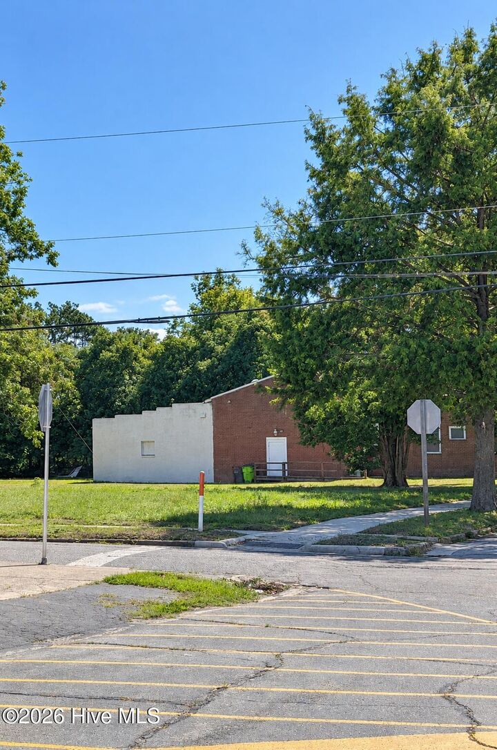 Property Photo: 719 Tract 2 New Street NC 28560