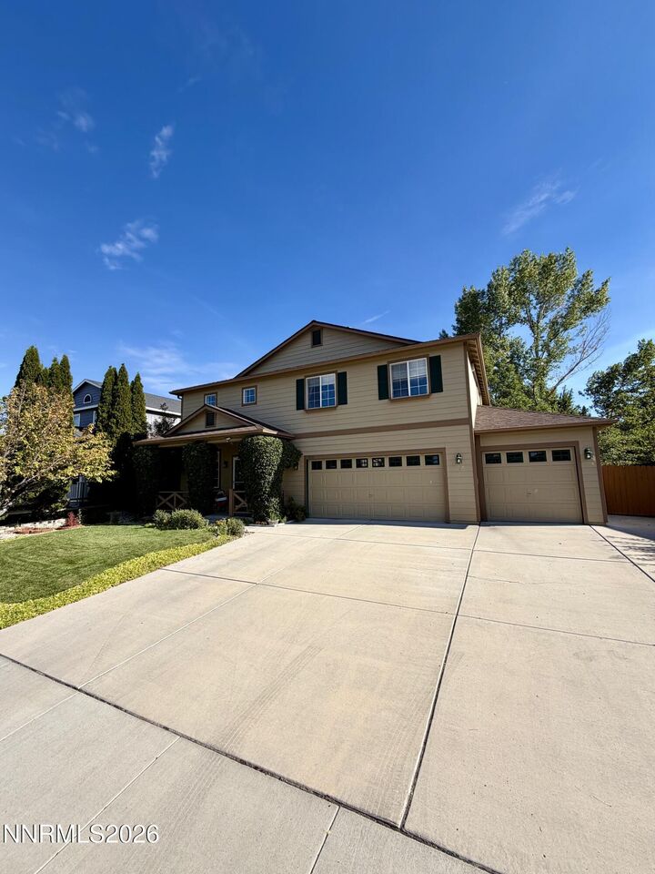 Property Photo: 3045 Pavo Real Avenue NV 89436