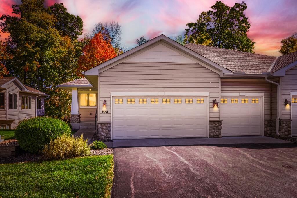Property Photo: 9224 Blackoaks Lane N MN 55311