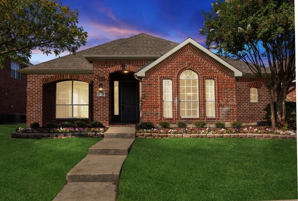 Property Photo: 2829 Cedar Brook Drive TX 75040
