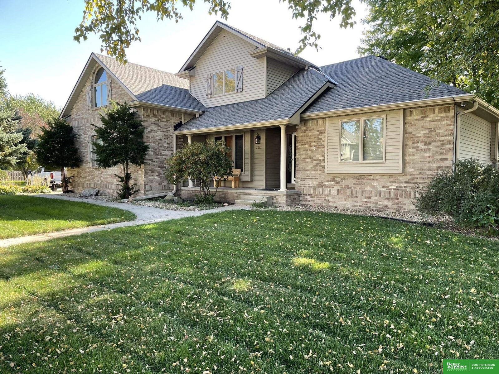 Property Photo:  2615 Park Place Drive  NE 68025 
