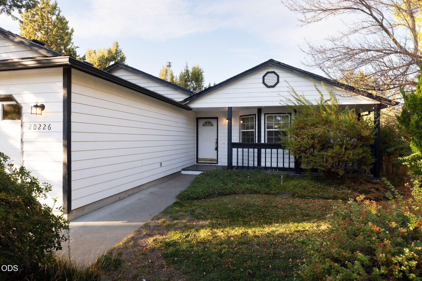 Property Photo:  20226 Star Ridge Court  OR 97703 