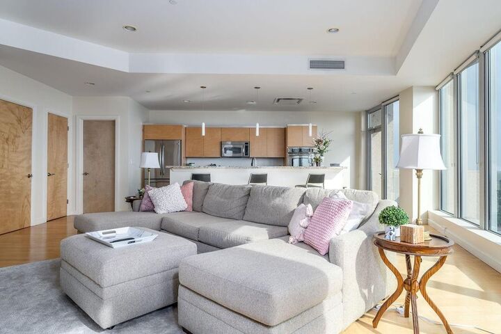 Property Photo:  5900 Mosteller Drive 81  OK 73112 