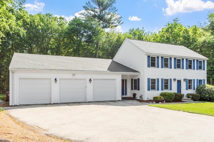 Property Photo: 47 Sequoia Dr MA 01879