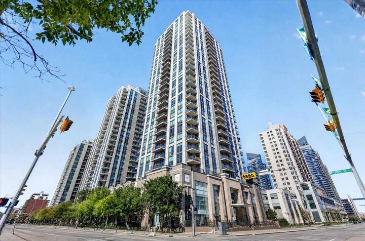 Property Photo: 1111 10 Street SW 2406 AB T2R 1E3