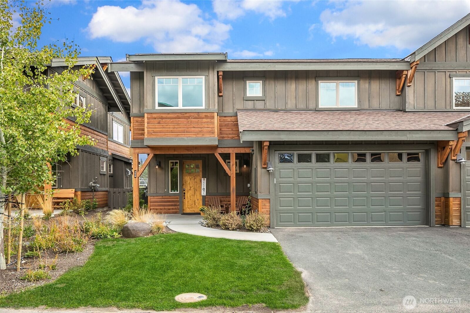 Property Photo:  3650  Suncadia Trail  WA 98922 