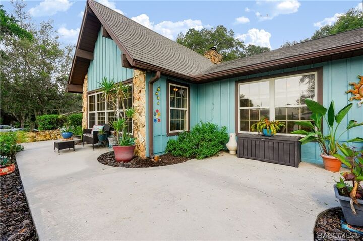 Property Photo: 10345 SW 84th Avenue Road FL 34481