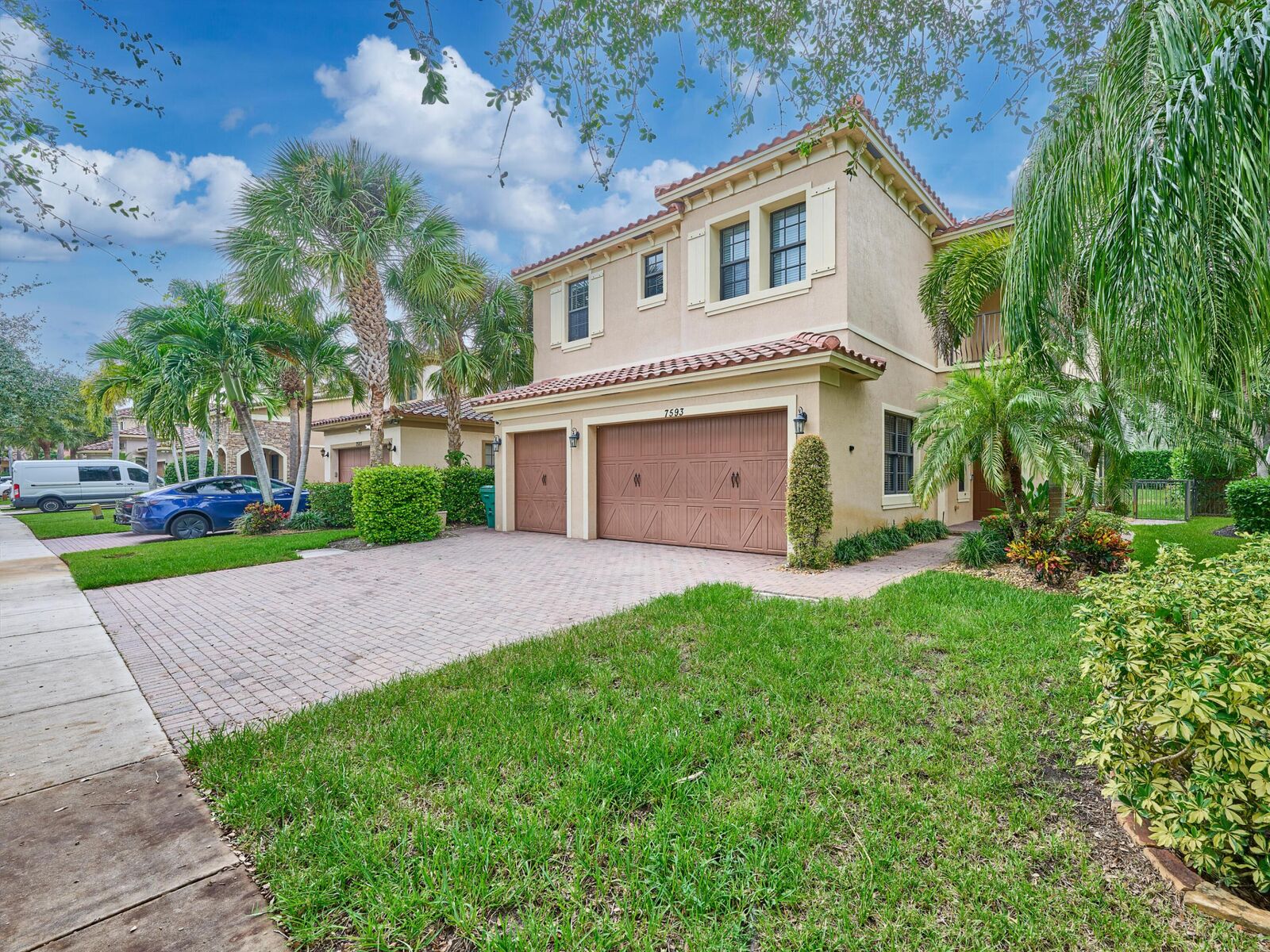 Property Photo:  7593 NW 113th Avenue  FL 33076 