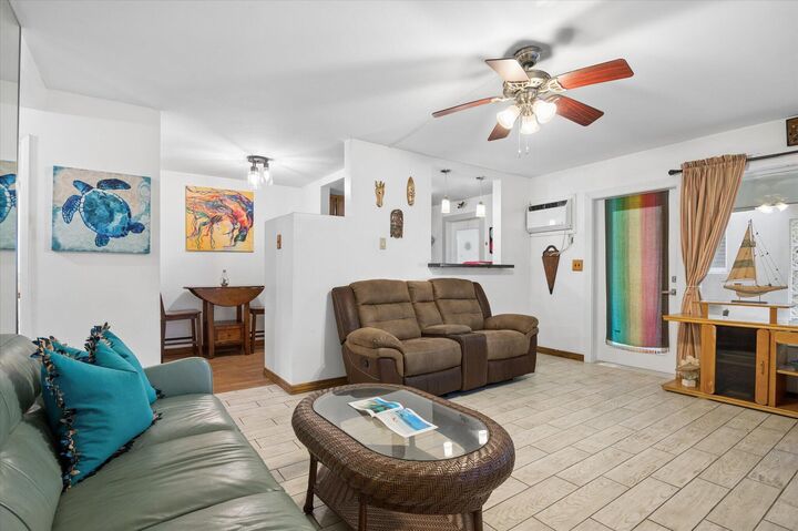 Property Photo: 2501 N Ocean Boulevard 8 FL 33062