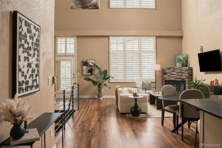 Property Photo:  190 Roslyn Street 1308  CO 80230 