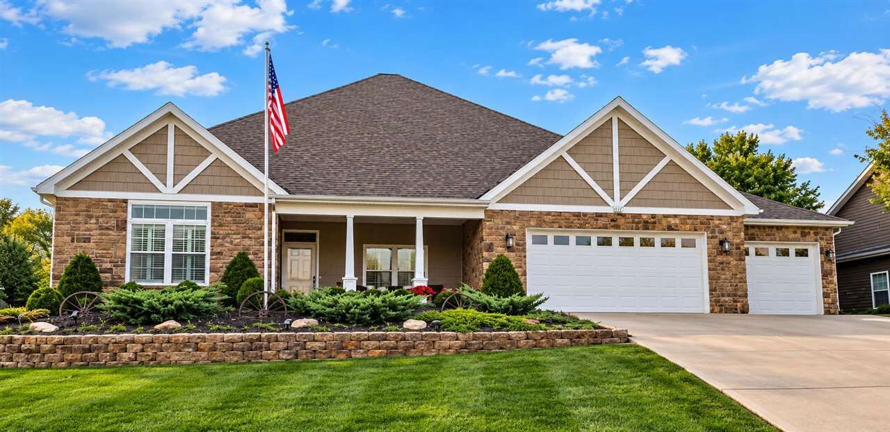 Property Photo:  1110 Archdale Drive  IN 47374 