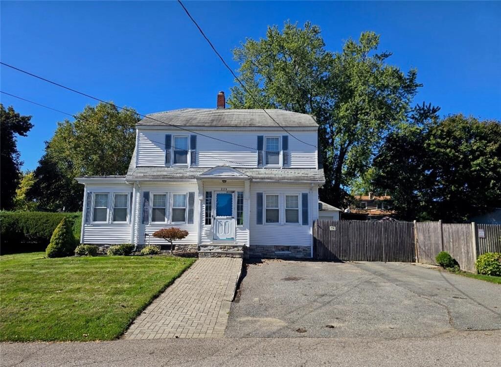 Property Photo:  223 Wendell Road  RI 02888 