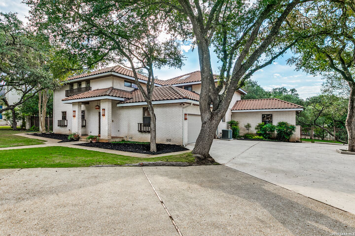 Property Photo:  3947 Morgans Creek  TX 78230 