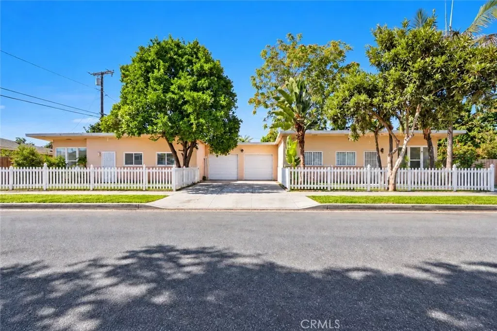 Property Photo: 14505 San Jose Avenue CA 90723
