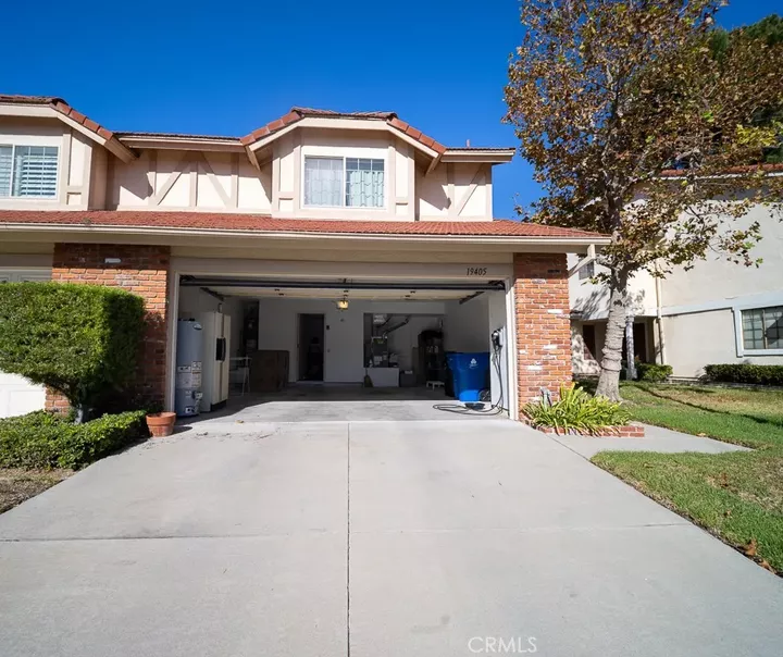 Property Photo:  19405 Turtle Ridge Lane  CA 91326 