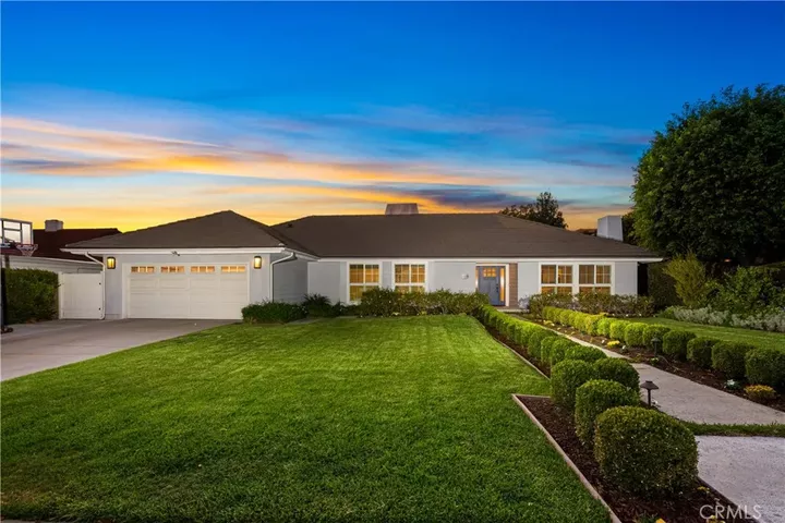 Property Photo:  521 N Altura Road  CA 91007 