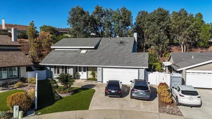 Property Photo:  1695 Arnheim Ct  CA 92021 