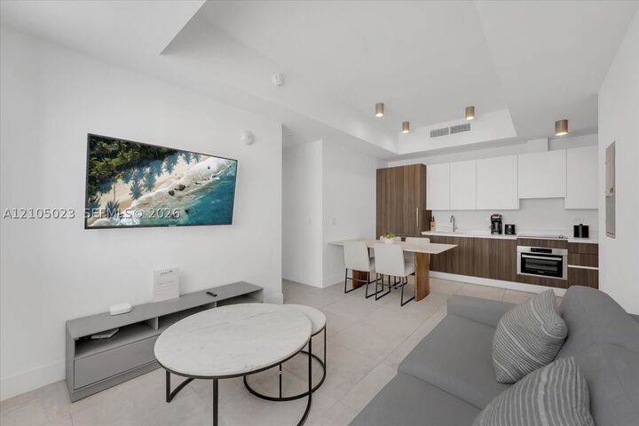 Property Photo:  239 SW 9th St 1603  FL 33130 