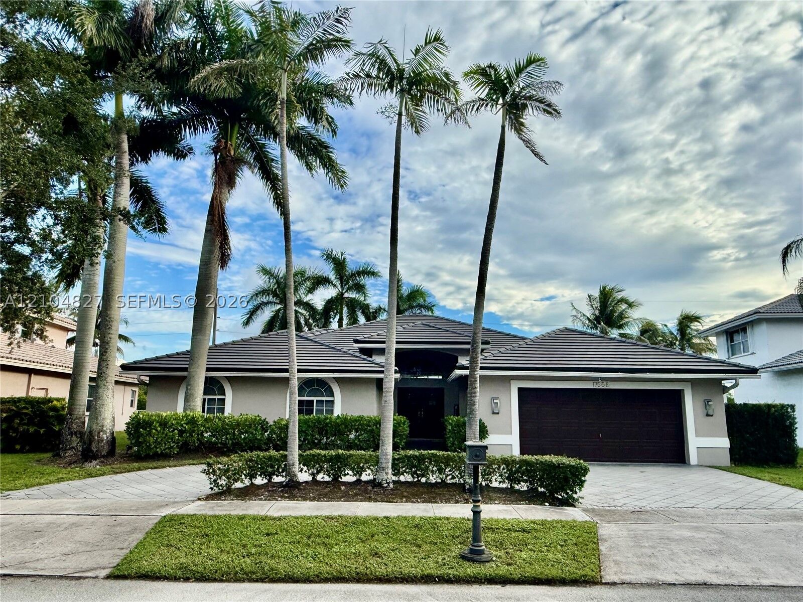 Property Photo:  17558 SW 13th St  FL 33029 