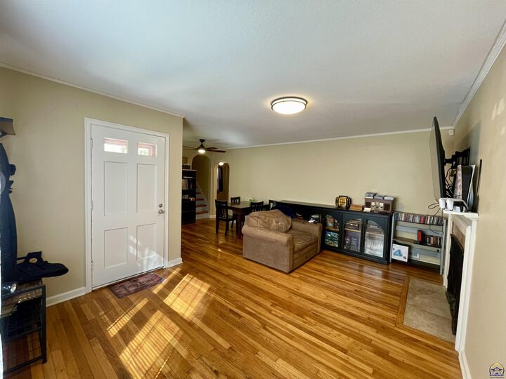 Property Photo: 3808 SW Sena Dr KS 66604