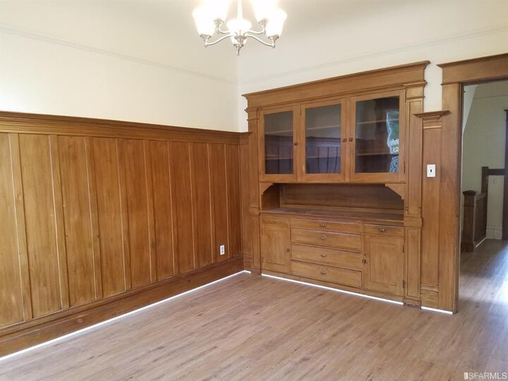 Property Photo:  1664 Chestnut Street  CA 94123 