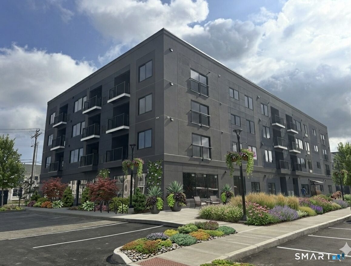 Property Photo: 414 Mather Street 4H CT 06514
