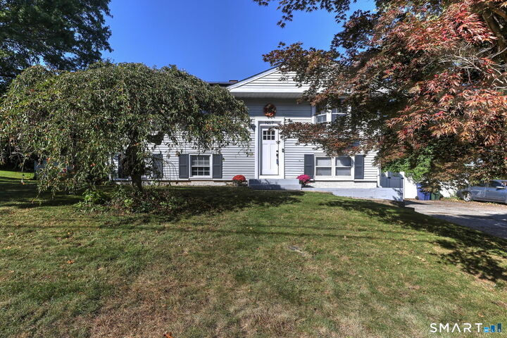 Property Photo:  7 Glenridge Drive  CT 06401 