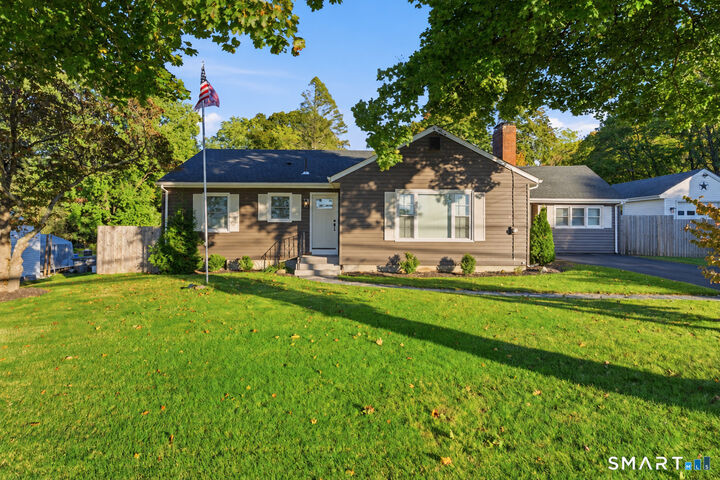 Property Photo:  241 Vernon Street  CT 06042 