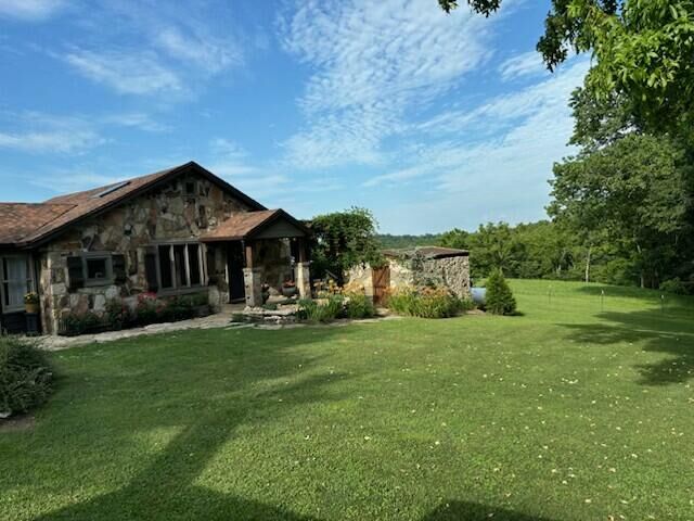 Property Photo:  265-267 Walker Road  MO 65629 