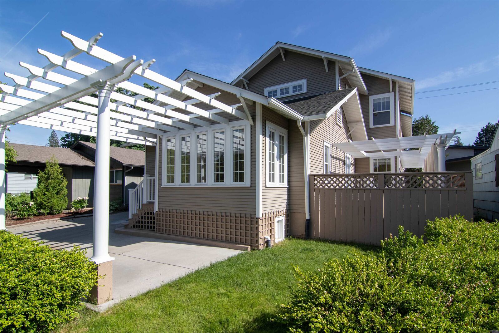 Property Photo:  1126 E 29th Ave Ave 1128 E 29th Ave  WA 99203 