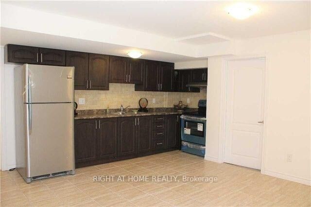 Property Photo:  19 Blazing Star Drive S Basement Unit  ON L6R 3E5 