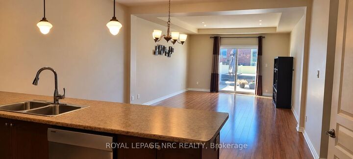 Property Photo: 139 Moffat Street ON L2P 2L7