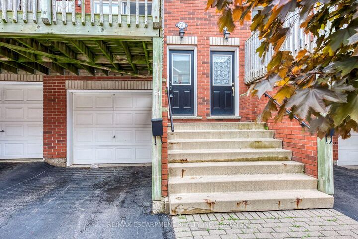 Property Photo:  1751 Lampman Avenue 51  ON L7L 6W3 