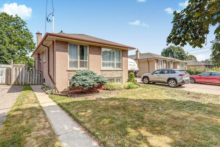 Property Photo: 417 Painted Post Drive Bsmt ON M1G 2M7
