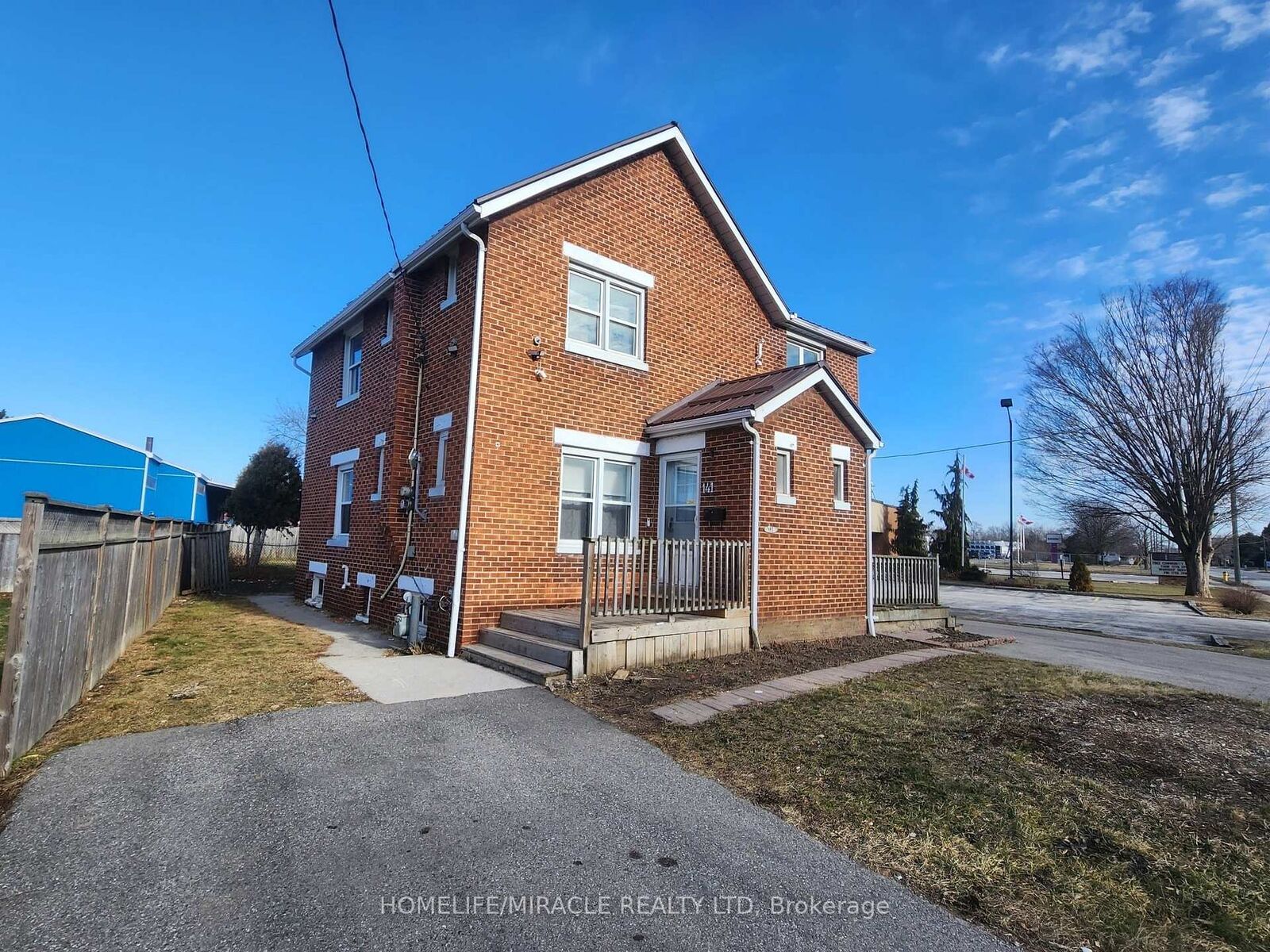 Property Photo: 141 Park Avenue E 143 ON N7M 3V7